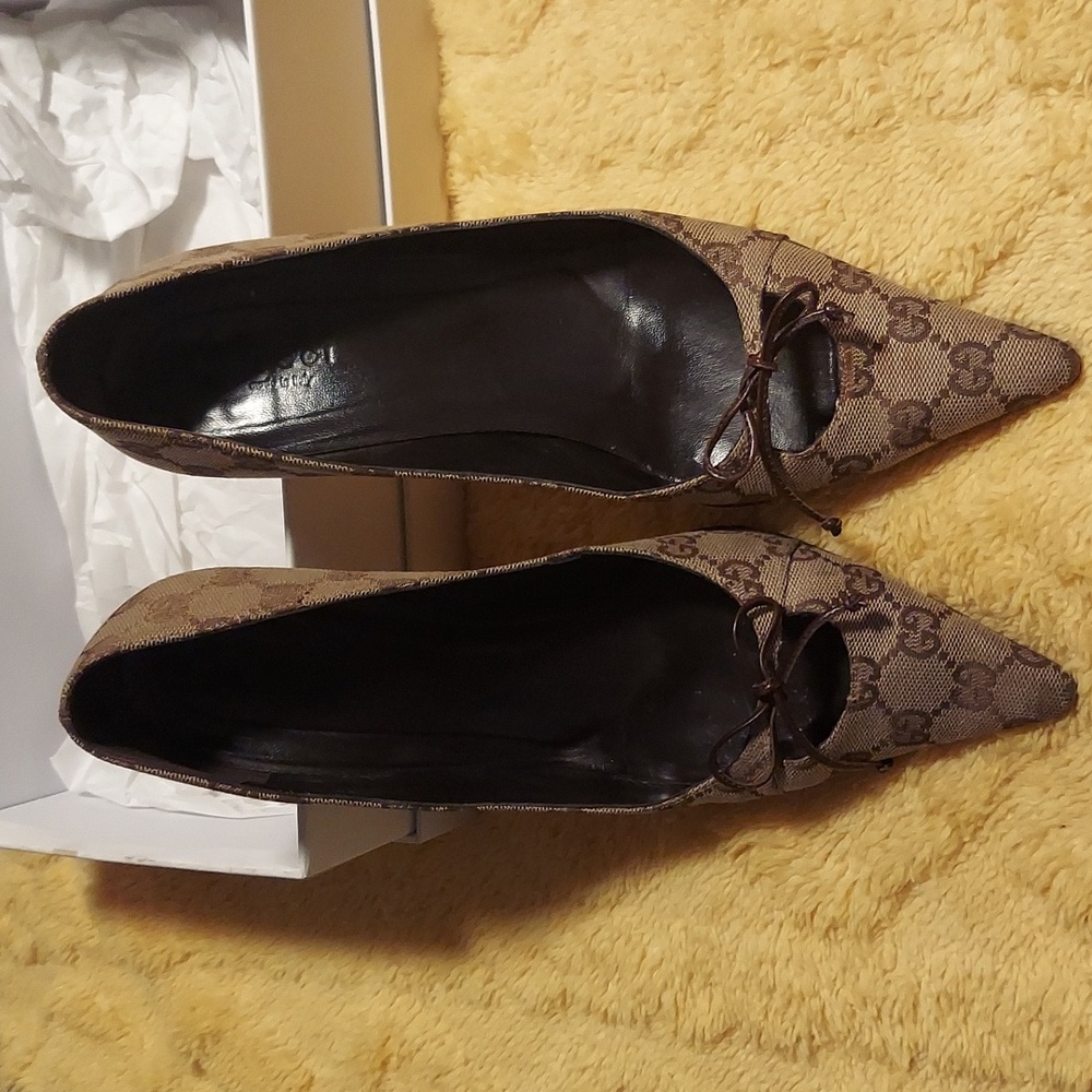 Gucci pumps, sz 8B